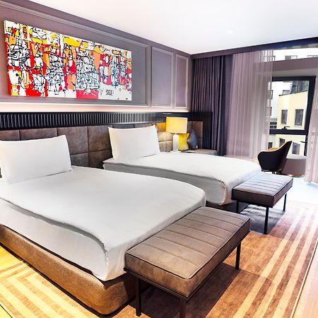 โซฟิเทล อิสตันบูล ทักซิม Hotel ภายนอก รูปภาพ Deluxe Room