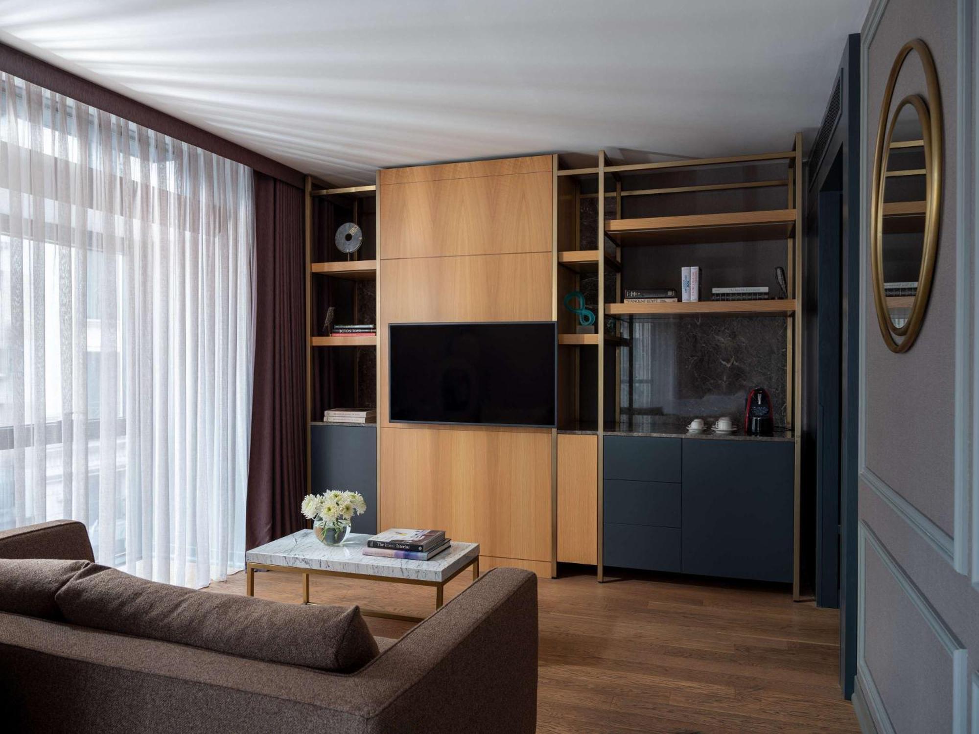 โซฟิเทล อิสตันบูล ทักซิม Hotel ภายนอก รูปภาพ