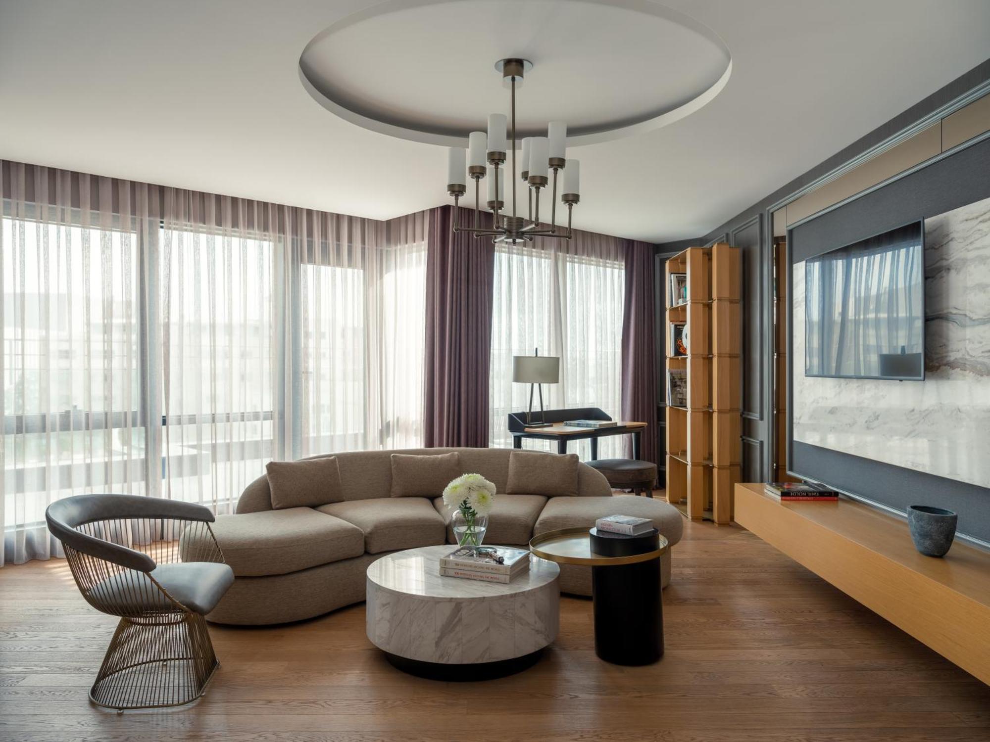 โซฟิเทล อิสตันบูล ทักซิม Hotel ภายนอก รูปภาพ A living room